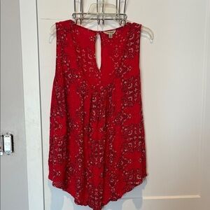 Lucky Brand Scarlet Sleeveless Top
B17